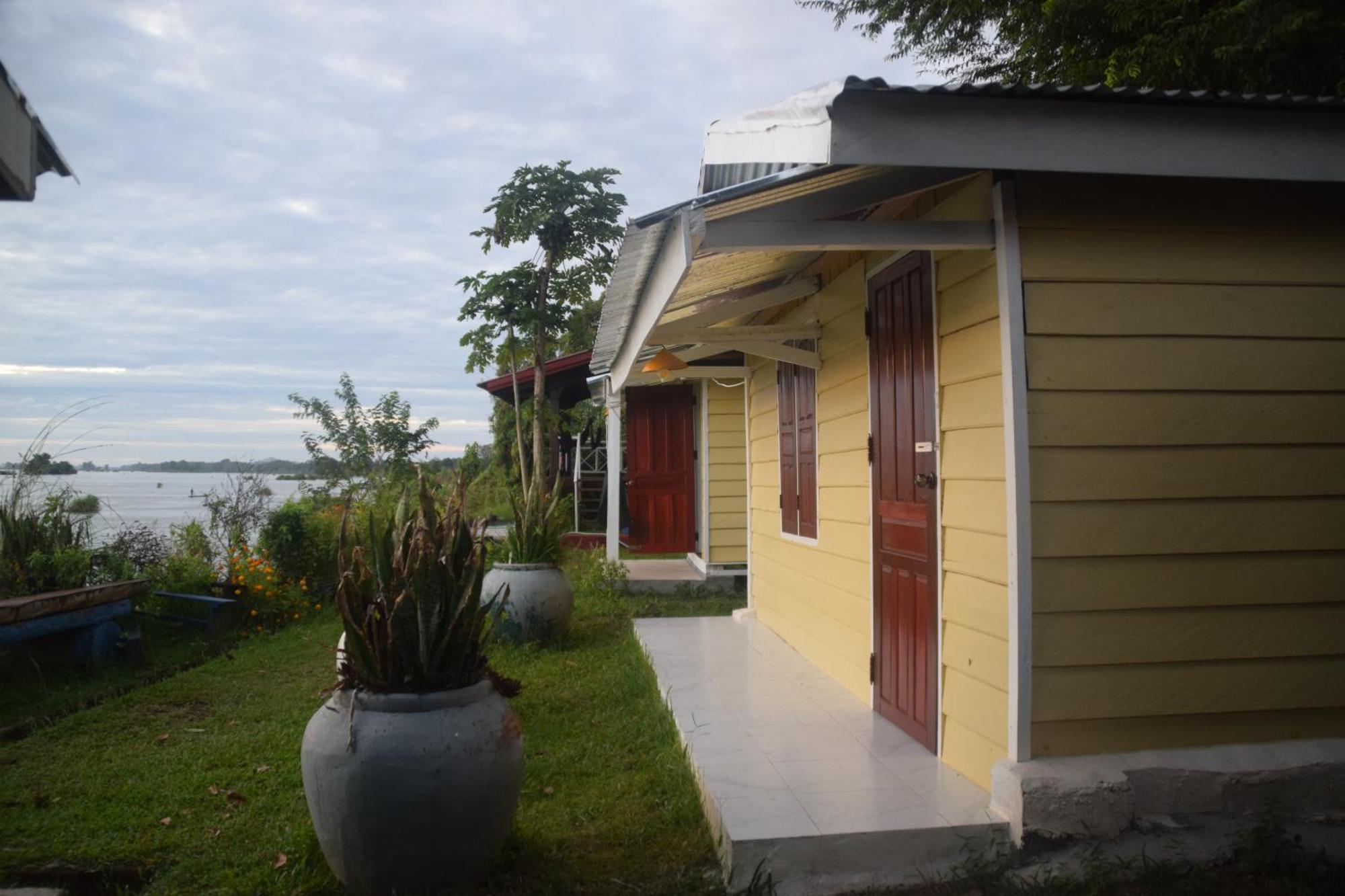 Don Som Riverside Guesthouse 外观 照片