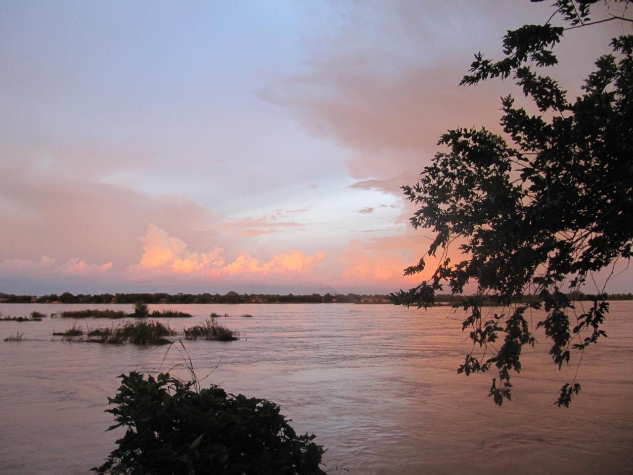 Don Som Riverside Guesthouse 外观 照片