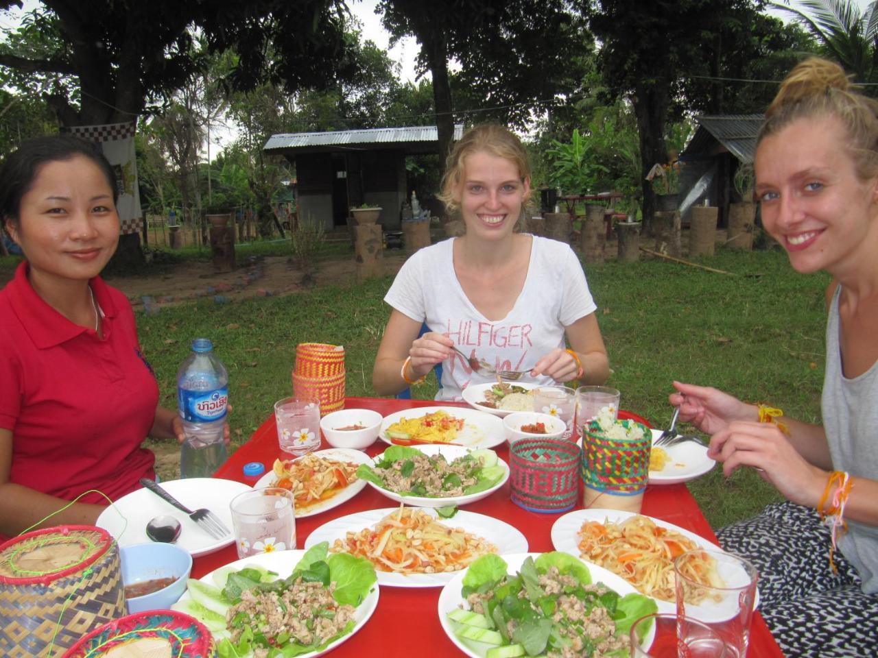 Don Som Riverside Guesthouse 外观 照片